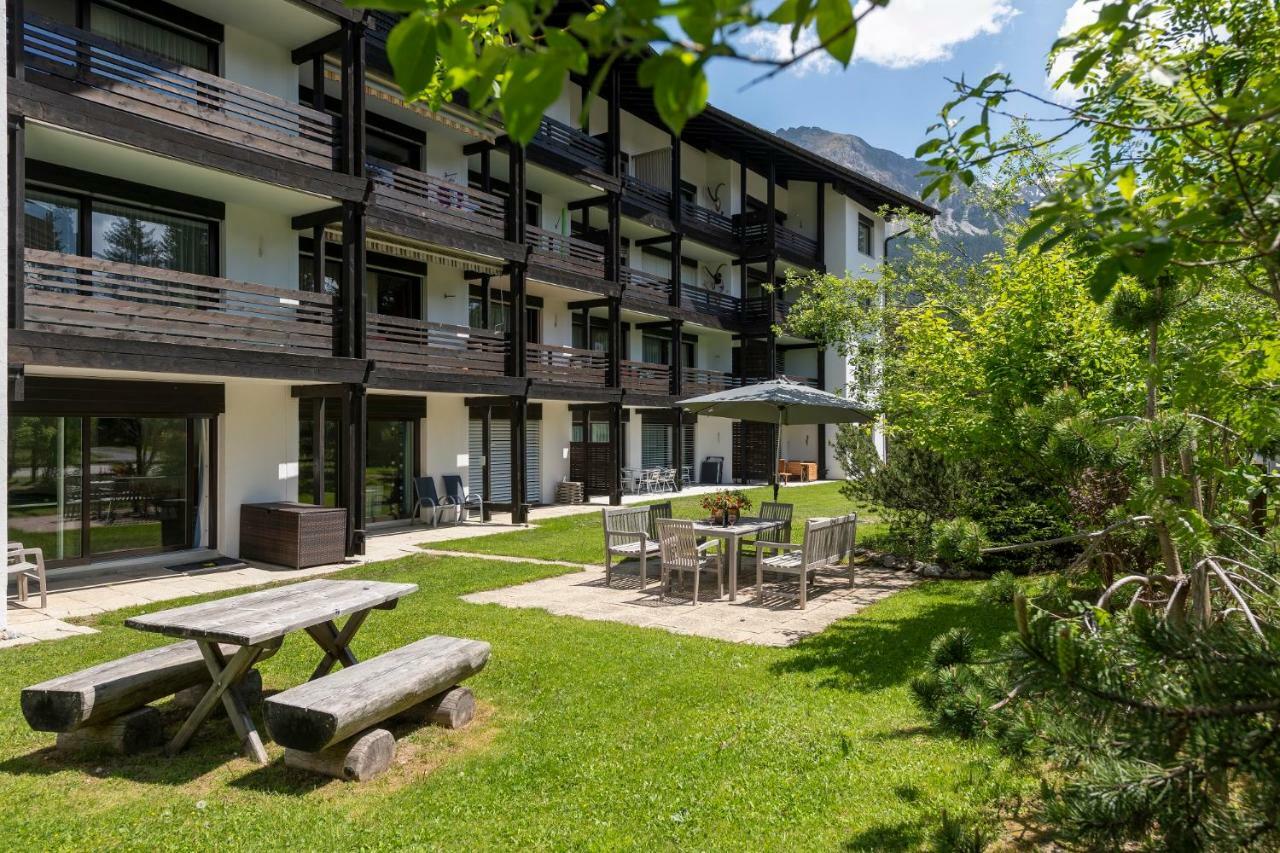 Zuhause In Den Alpen Ihre Ferienwohnung Mit Hallenbad Und Sauna Lenzerheide Exterior photo