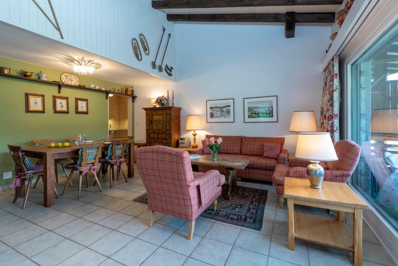 Zuhause In Den Alpen Ihre Ferienwohnung Mit Hallenbad Und Sauna Lenzerheide Exterior photo