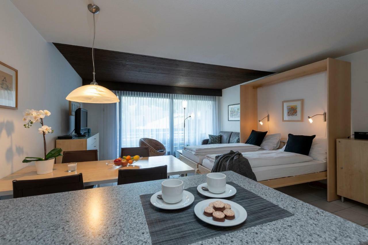 Zuhause In Den Alpen Ihre Ferienwohnung Mit Hallenbad Und Sauna Lenzerheide Exterior photo