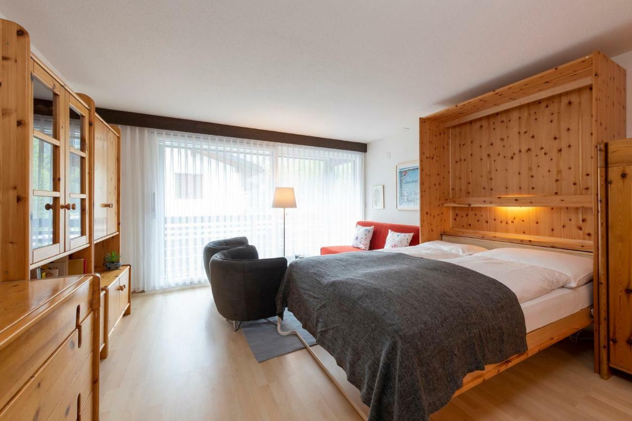 Zuhause In Den Alpen Ihre Ferienwohnung Mit Hallenbad Und Sauna Lenzerheide Exterior photo