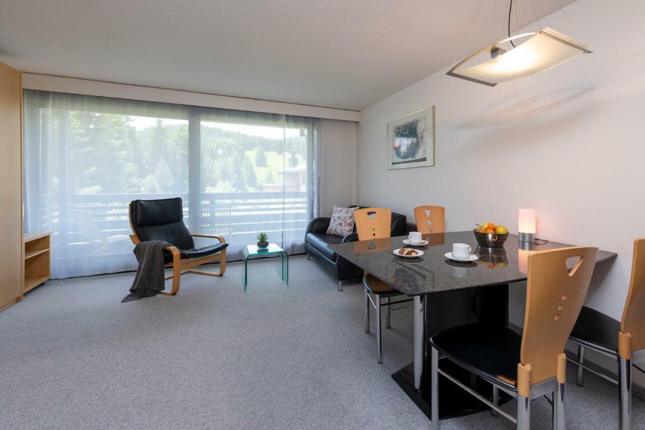 Zuhause In Den Alpen Ihre Ferienwohnung Mit Hallenbad Und Sauna Lenzerheide Exterior photo
