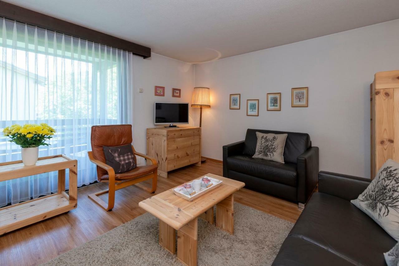 Zuhause In Den Alpen Ihre Ferienwohnung Mit Hallenbad Und Sauna Lenzerheide Exterior photo